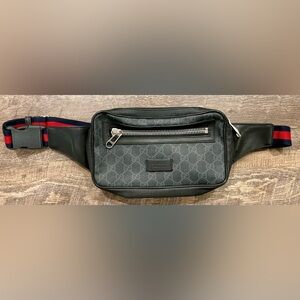 Gucci Crossbody Bag (Unisex)